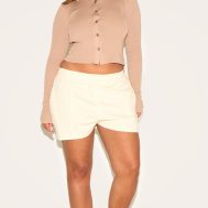 223ac72c46852e6d40e99339d4e3aa011ae538d7_CNM8072_2_shape_lemon_highwaisted_pin_tuck_sweat_shorts