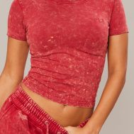 2260d893c27fa6ed353c6229bd5c9cb41afcba4f_CNH3715_4_red_washed_cotton_longline_fitted_t_shirt