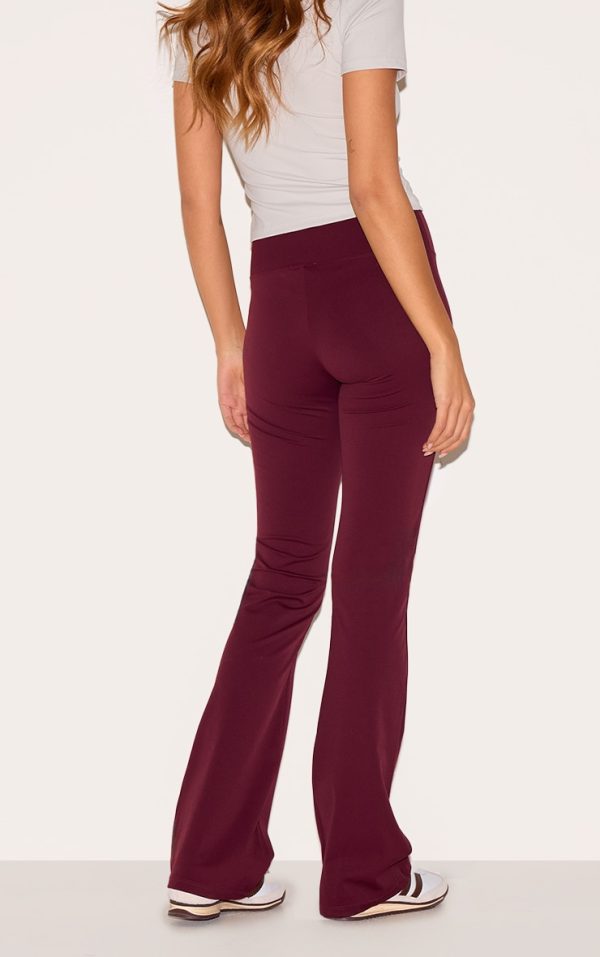 2263c9e2e0a5597feff01a8bcc5dd9beda0750fc_CNL5102_3_burgundy_sculpt_straight_leg_yoga_pants-1
