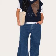 22fae4d044599060733e111ccb89432bfbd5e2ec_CNM5179_3_plus_navy_checkered_knitted_sweater_vest