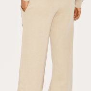 244c2ae25d327525b5b4a0b41e7d8a1187d68b93_CNG0329_3_petite_pebble_seam_detail_straight_leg_joggers