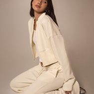 244eb2f30c7109b134cc7d751f0d5849b1c75156_CNK7296_4_cream_extreme_cinched_waist_sweatshirt-1