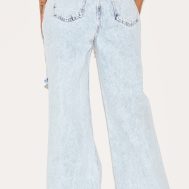 2546fda3c0ea10bcf917b7ab72b69505b64e2129_CNI9731_3_shape_light_blue_acid_wash_denim_foldover_waist_ripped_wide_leg_jeans