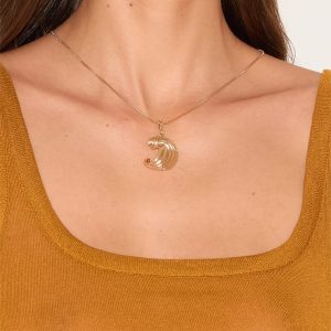 Gold Ribbed Curved Pendant Necklace