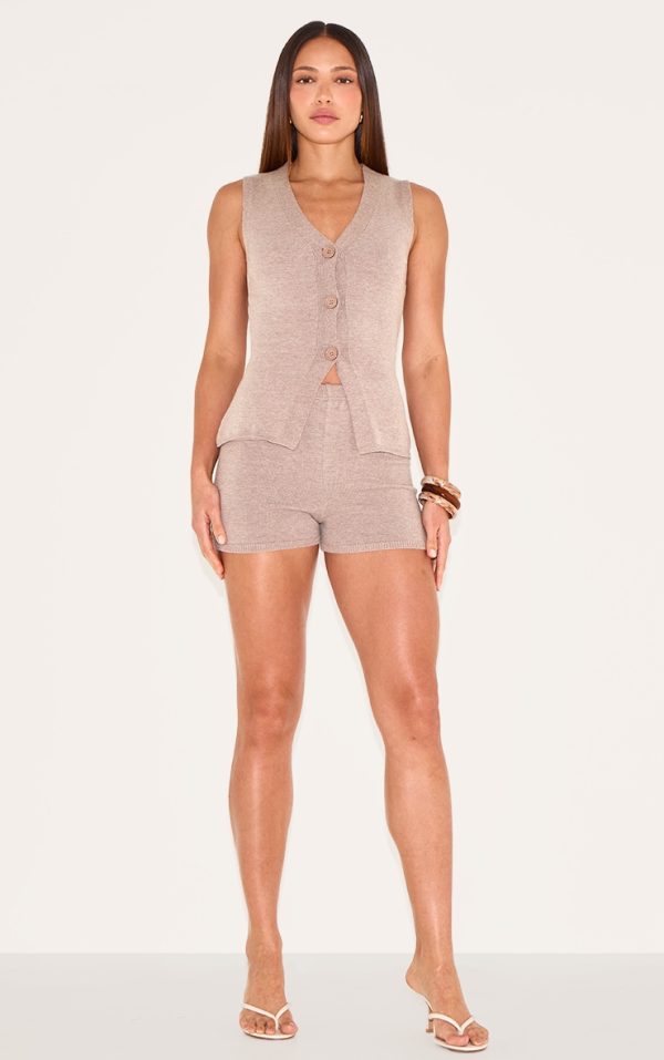 25a840f93ce12dabbb72cddc1af6703a8d76f001_CNM9877_4_tall_taupe_knitted_shorts