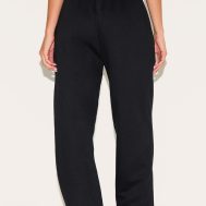 25e1e53ece1c41c3276e28a2de5e86b450984998_CNL9046_3_black_wide_leg_seam_detail_joggers