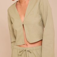 25ed02a020b03ce3c9f5d569031753b2e0eeadc1_CNM6108_4_khaki_long_sleeve_top