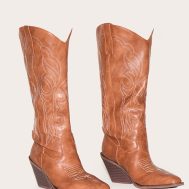 269faae5794ae18ac7fa321108ca62c1659dc6d2_CNL0891_2_tan_pu_point_toe_calf_high_western_boots