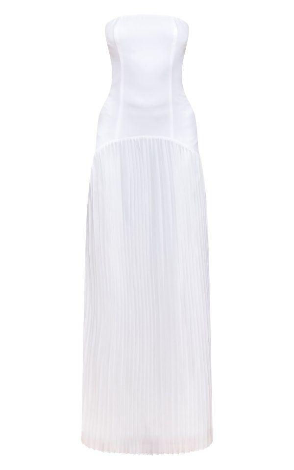 26b1f311ab720aa9d7c272ccf321953a286dd012_CNN0409_5_white_woven_bandeau_pleated_hem_detail_maxi_dress