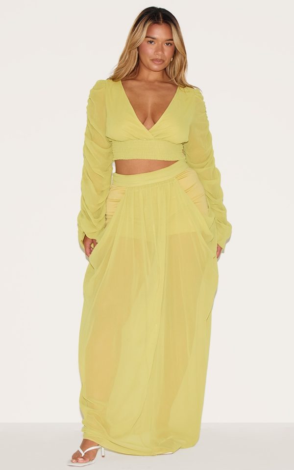278ab2ccd939fe6ee7d86c800a81764407736ef7_CNM6237_3_shape_lime_chiffon_balloon_sleeve_plunge_front_cinched_waist_blouse