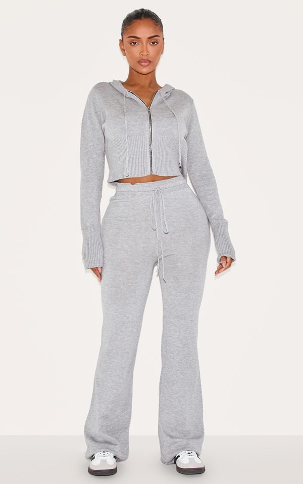 279d48a722fc6f6800f17e29870e86496b272d8b_CNK5765_1_shape_grey_knitted_flare_trousers