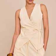 27b0b4abdb9b9fbbeac319dec3b33195007d605d_CNM6319_1_almond_textured_asymmetric_tie_front_waistcoat