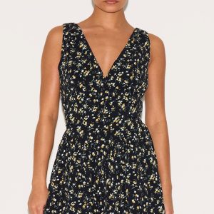 Petite Black Floral Detail Mini Shift Dress