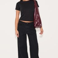 2877b7a3bc83ce11633dfee58e04822f957c73ac_CNL8038_3_black_interlock_longline_short_sleeve_top