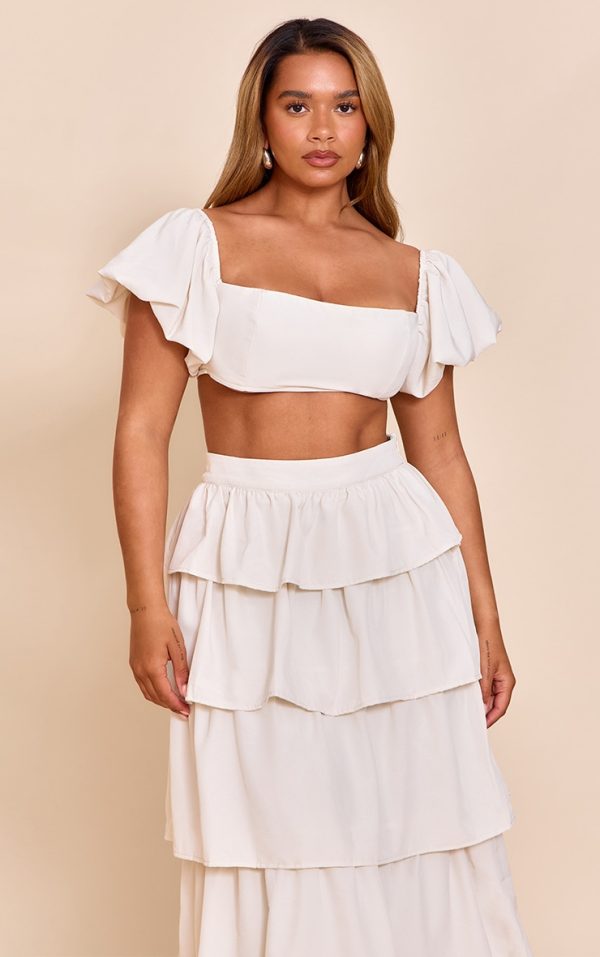 28a860e4827f550a88538f93f9e9a1855fa2d902_CNM6241_1_shape_cream_crinkle_satin_puff_sleeve_crop_top