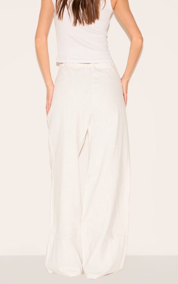 28cb63cba335404b4e8b0b6961b4166ff576ff05_CNI7655_3_premium_white_linen_drawstring_straight_leg_trousers