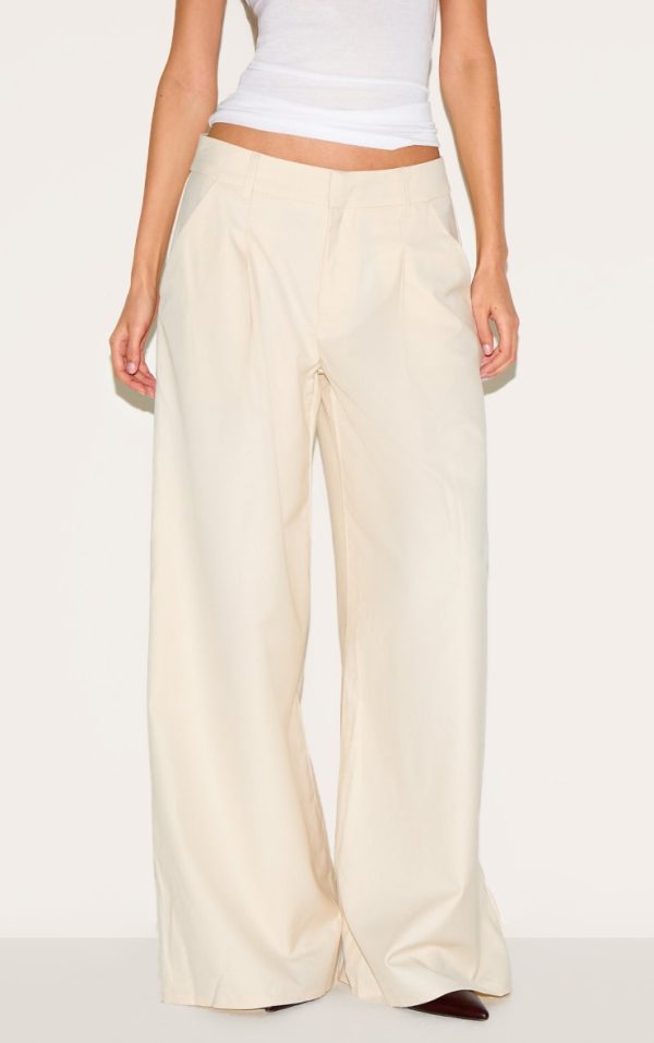 291dc725a7a37503bfef0e74eb82da487396261f_CNL7444_2_cream_woven_double_pleat_wide_leg_trousers