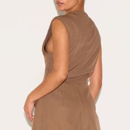 29f50c115294f98f4234b77fdceb1ca3a0003dca_CNM1830_2_petite_mushroom_sleeveless_tailored_playsuit