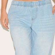 2a21d083bd4cb24065ce6110ea0a0d73ac3d7aed_CNL7967_4_light_blue_wash_elasticated_waistband_wide_leg_jeans-1