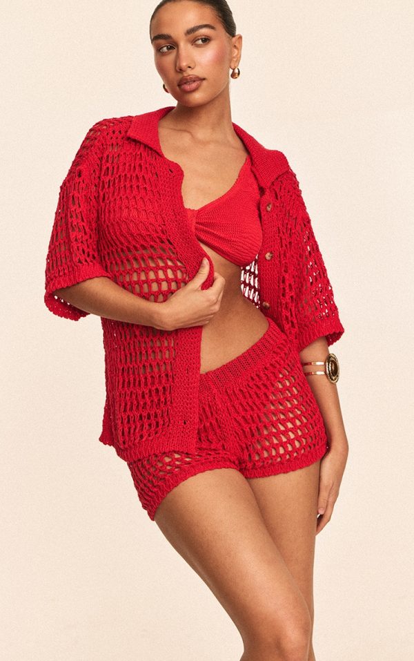 2a98d2d3830eb38b732aaee37ffdc3f54bbecaeb_CNN1678_1_red_mini_crochet_beach_shorts