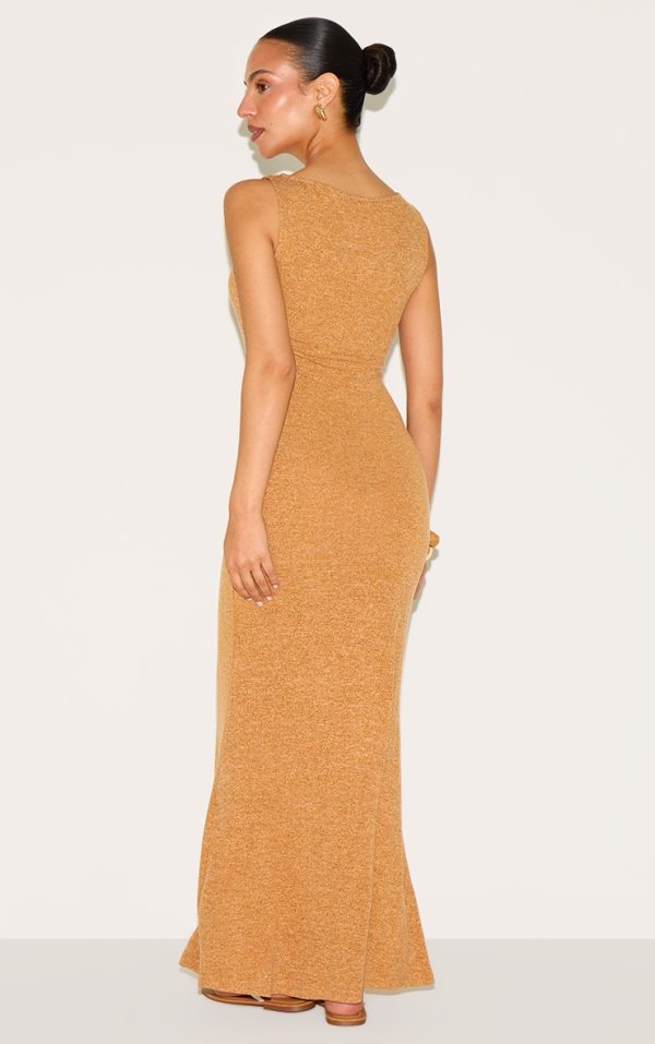 2ab56d27bcb870eba85b94d9731da3b1588cbc64_CNM4431_2_petite_burnt_orange_fine_knit_maxi_dress