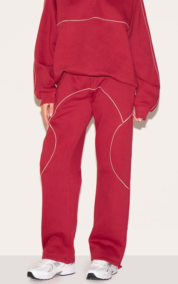 2b10735cc30fbc1ad928801e94bef775fe5d1e6a_CNM4813_2_red_oversized_contrast_piping_straight_leg_joggers