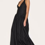 2cba33056250937adcae76f91e41c0c5f6d1c182_CNM3447_3_petite_black_halter_neck_floaty_maxi_dress