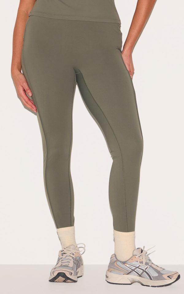 2d05e907f0515d88af69888098646ab288eb0058_CNL5194_7_olive_sculpt_side_pocket_gym_leggings