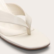 2d577a1e3d41df9d45b94f6f96f31047a39f68fd_CNM1045_4_ecru_pu_round_toe_thong_mid_block_heeled_mules