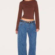2d8f3140e936203850567fdcc56ea46782db6267_CNM3768_3_chocolate_crew_neck_flared_sleeve_long_top
