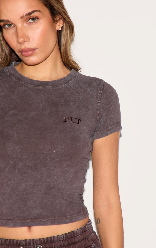 2da0740d6491f35f51eab54236c7cf112ca9621a_CNH3716_4_chocolate_washed_cotton_longline_fitted_t_shirt