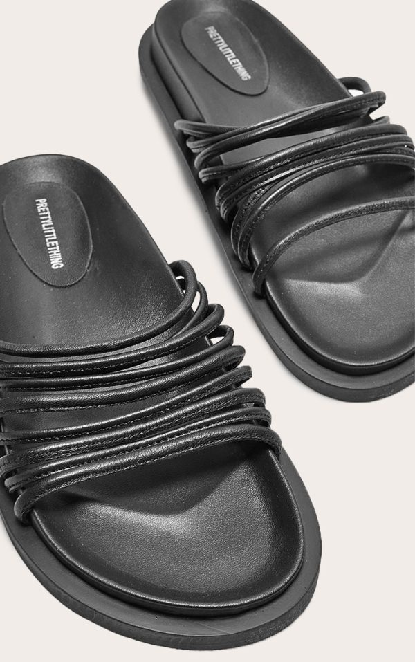 2da59e3a0cbeeedfcbe64c6193224e30f2e55a10_CNI4066_4_black_real_leather_round_toe_strap_detail_footbed_sandals