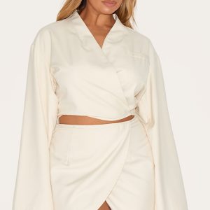 Shape White Tailored Wrap Ver Flared Sleeve Cropped Blazer Top