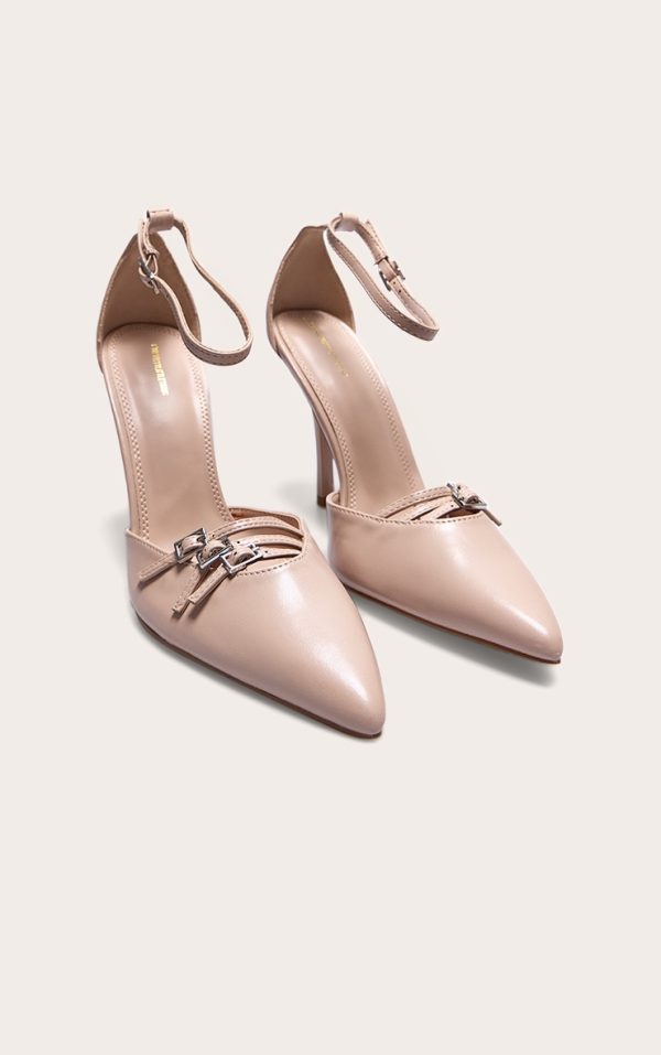 2e58085b92d528f2b2082aa11fb3ab8bc136c38b_CNK1637_2_cream_pu_point_toe_buckle_detail_court_heels