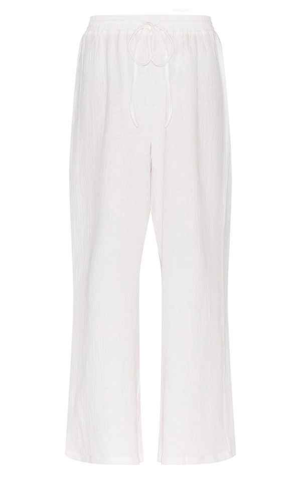 2f055d0231e6cb88abb393b9987e3258aad9f0cf_CNM3963_5_petite_white_cheesecloth_textured_wide_leg_trouser