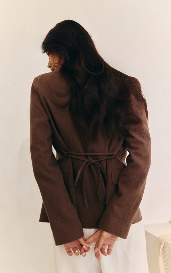 2f12e3c6774ec6fe280fed93058effdb2fdd5537_CNM2945_2_mocha_linen_look_tie_waist_blazer