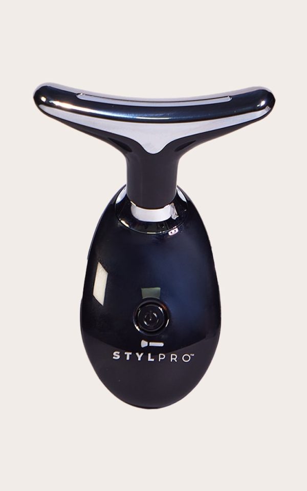 2f389e0d140b996b0bcaf88c7b618e7fa19efa77_CNJ9353_3_stylpro_fabulous_firmer_neck_and_face_smoother