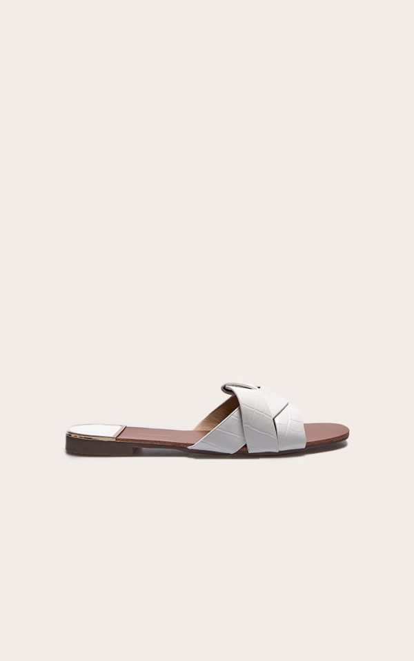 2f681f44805fb9e45d46cbcaf1fd5852761c6e30_CMK7843_1_white_croc_pu_strap_over_flat_sandals