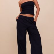 30b51c92a279c56ac73d68a06abdfc280839d2a8_CNM6116_1_black_low_rise_wide_trousers