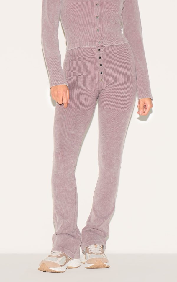 31a0df10a9313a03ef4b6a07e5782ff3f8e487a2_CNM1922_2_petite_taupe_faded_contour_rib_button_detail_flared_leggings