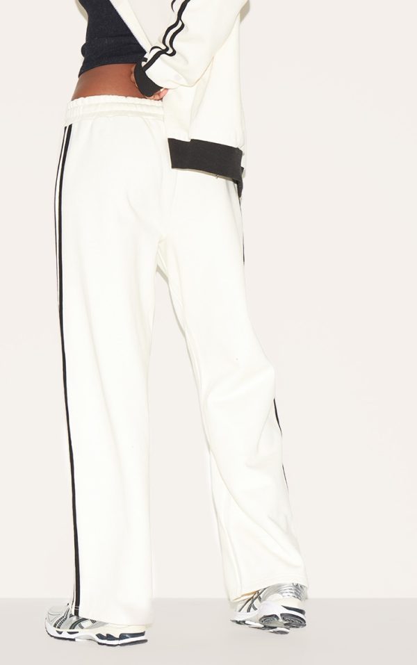 32071b55c79a6f0e26380f4d21237129accb6991_CNM0193_3_cream_premium_side_stripe_wide_leg_joggers