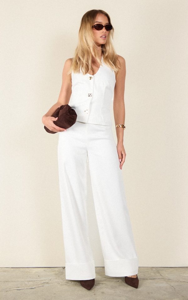 323b9872e9b46b019767c65ce61c0abe673335c2_CNM6180_1_cream_textured_woven_wide_leg_trouser