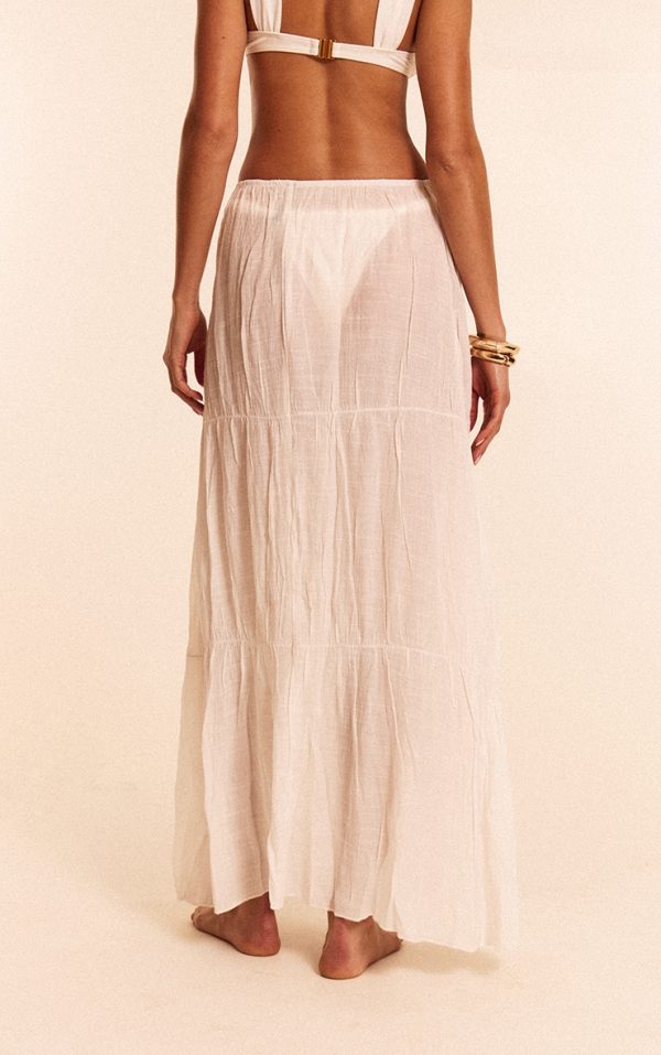 3272759c1b76d98938dd6f6ab0a20095c6447908_CNL6994_3_white_textured_woven_tiered_maxi_beach_skirt