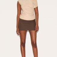32fb7f1110120c4360e5ea7e9f453621ea14997c_CNN0758_3_sand_double_layer_slinky_backless_asymmetric_long_top
