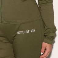 331b897c43a62c321a1bc575a79154a10dc9e917_CNH5589_4_prettylittlething_plus_khaki_jersey_skinny_flared_trousers