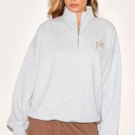331e5854ee5bfb1d5ebee3e5975f53f293146176_CNM3807_1_prettylittlething_ash_grey_printed_quarter_zip_sweatshirt