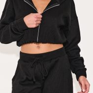3364b71eb734fdd5b0612dd6c6409071bccbb8b3_CNM0142_4_black_waffle_detail_hooded_cropped_jacket