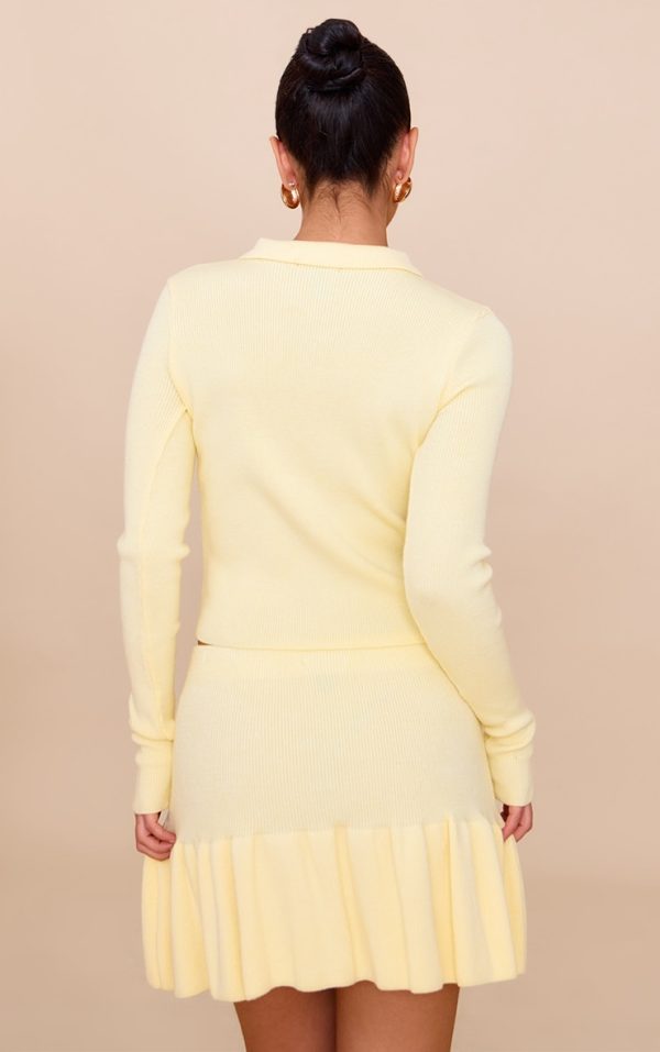 33a8ea12e36642817d9217c5458c93609727bb2b_CNN2687_2_yellow_knitted_button_through_top