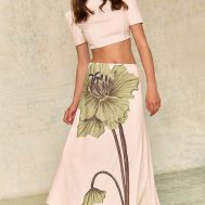 349e13072ca4396826c0b40b4496d52c3a240fec_CNM7032_4_ecru_look_puff_sleeve_crop_top