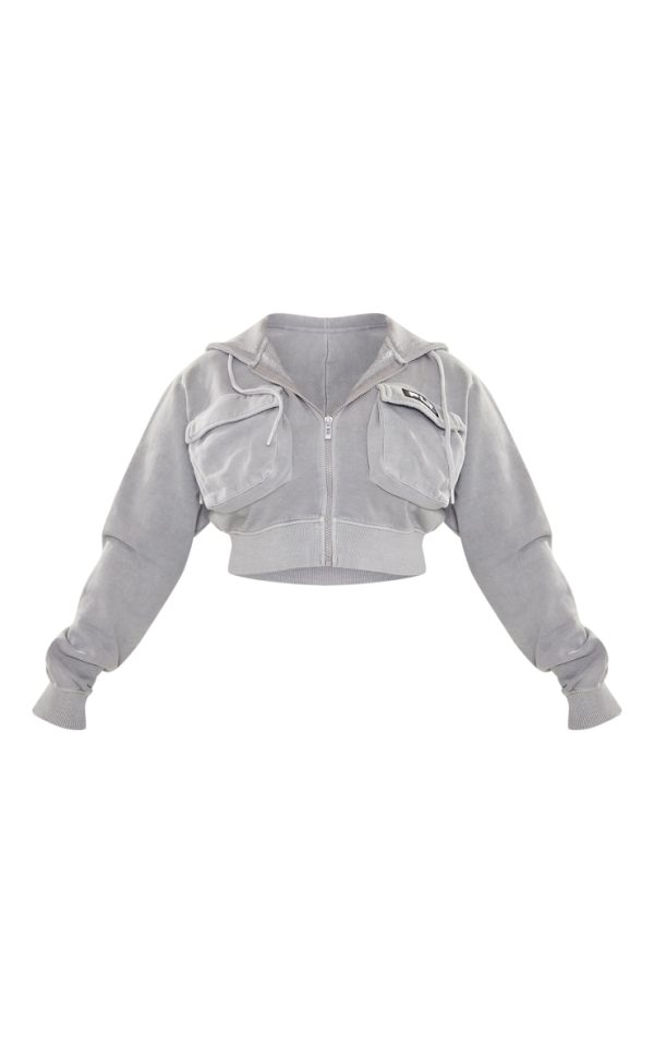 3530ab11b86259975c93559e322a0886cbef725b_CNF9903_5_prettylittlething_shape_grey_marl_washed_cargo_cropped_hoodie
